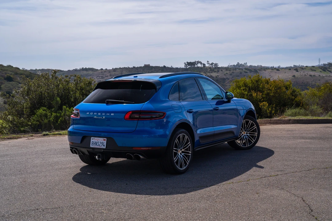 2016 Porsche Macan S - Image 16 of 31
