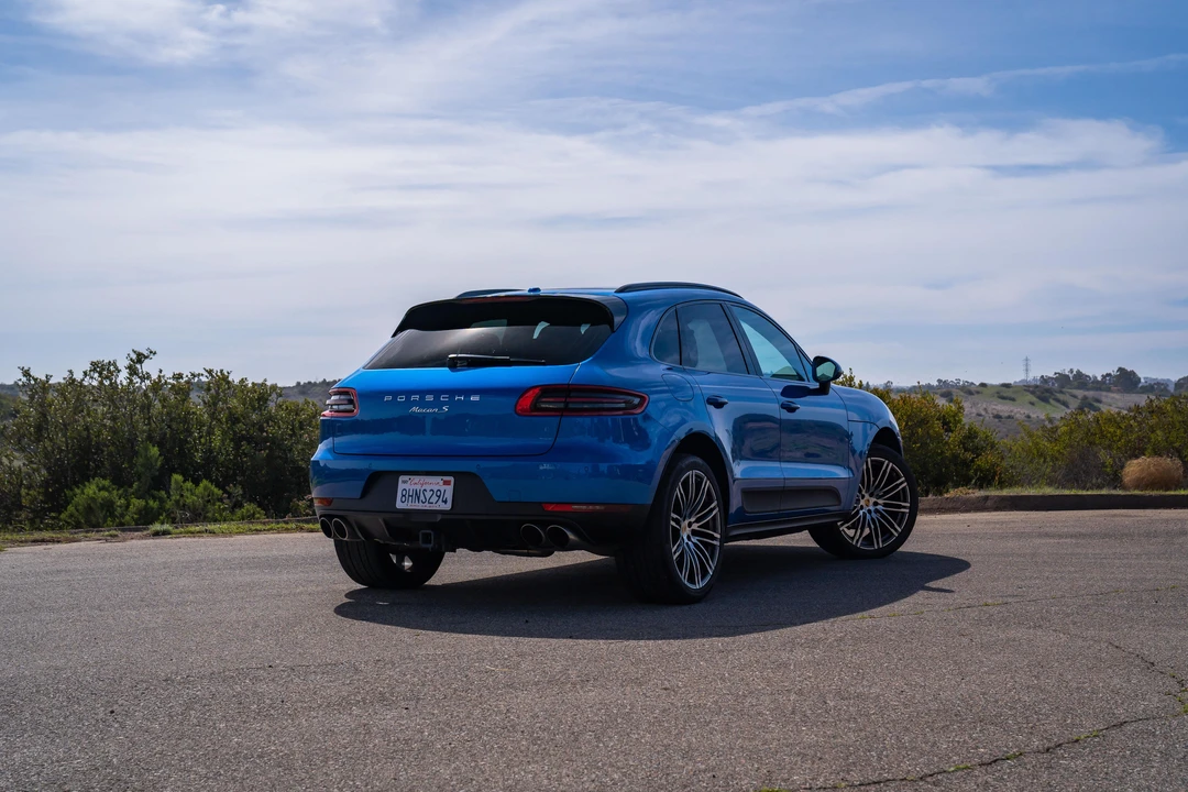 2016 Porsche Macan S - Image 17 of 31