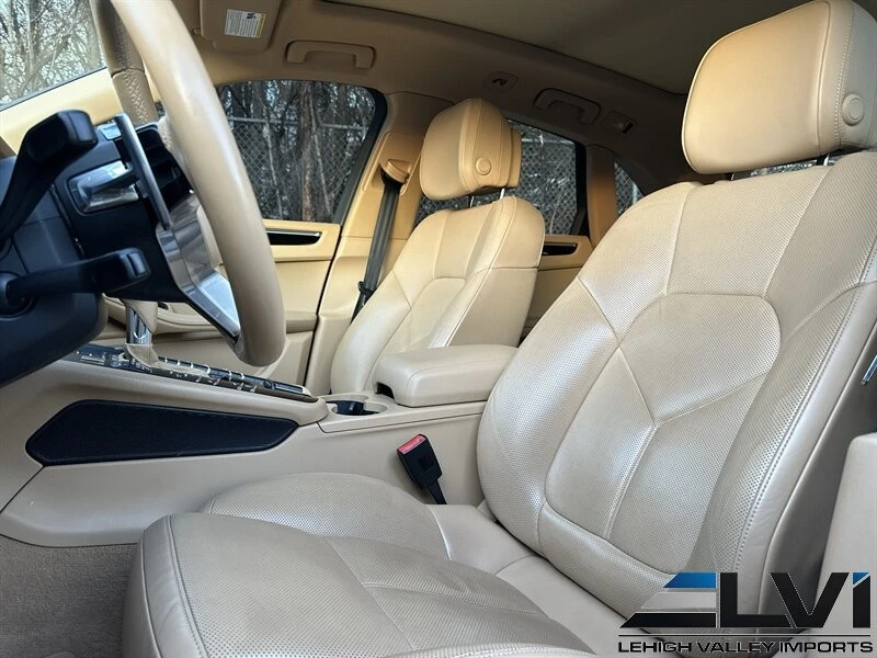 2016 Porsche Macan S - Image 18 of 21