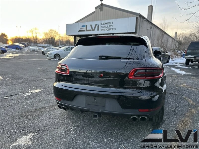 2016 Porsche Macan S - Image 9 of 21