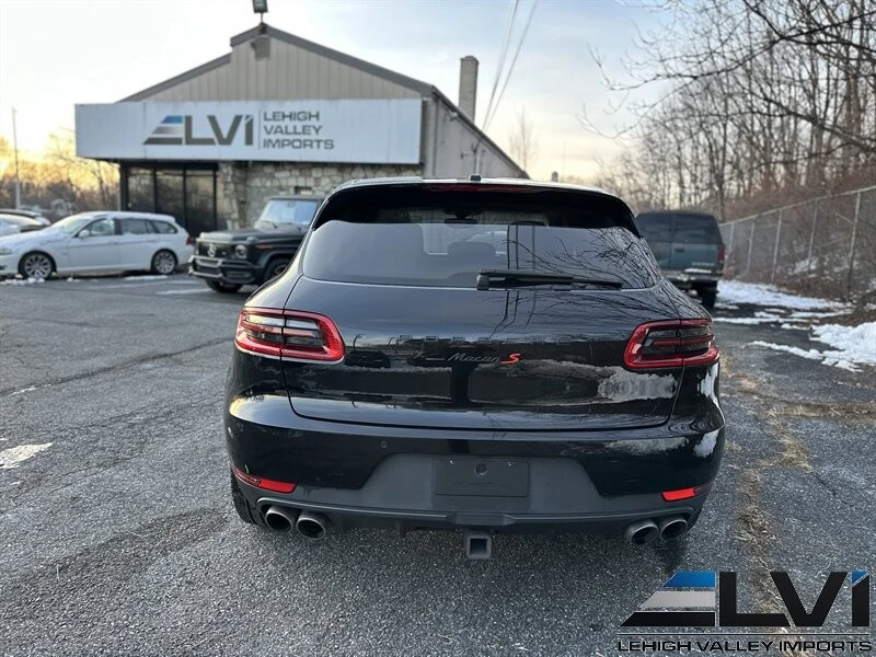 2016 Porsche Macan S - Image 10 of 21