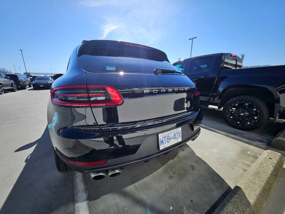2016 Porsche Macan S - Image 8 of 12
