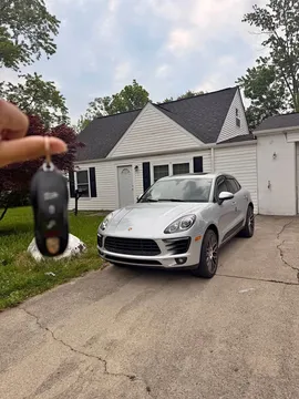 2016 Porsche Macan S Sport Utility 4D