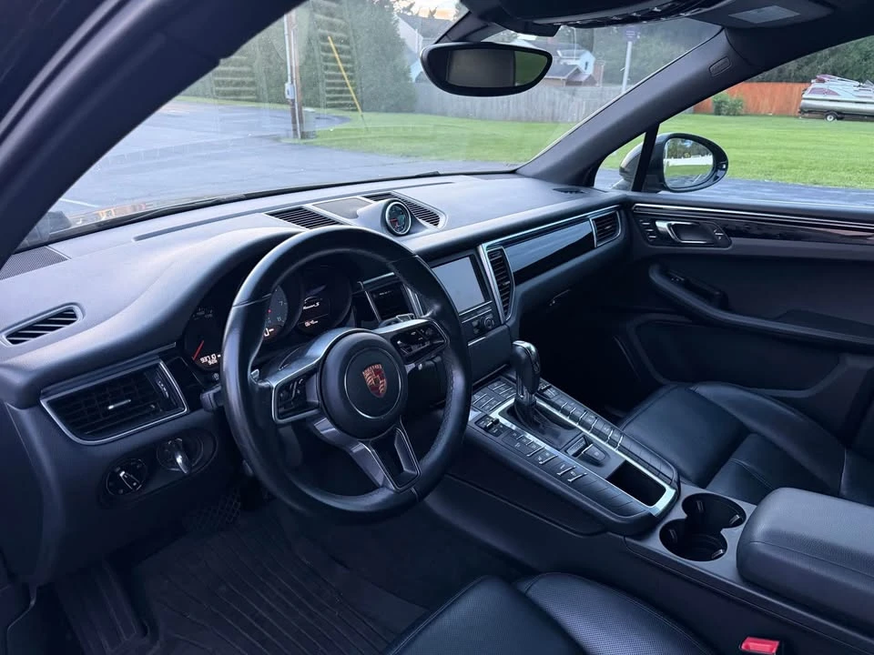 2016 Porsche Macan S - Image 12 of 19