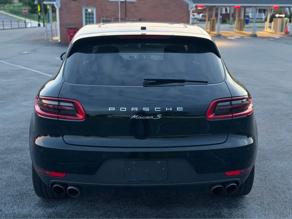 2016 Porsche Macan S - Image 8 of 19