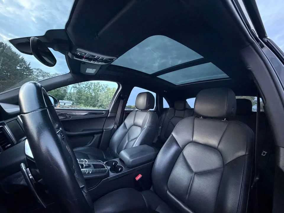 2016 Porsche Macan S - Image 13 of 19