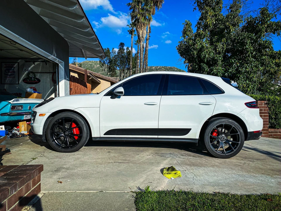 2016 Porsche Macan S - Image 4 of 10