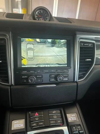2016 Porsche Macan S - Image 9 of 21