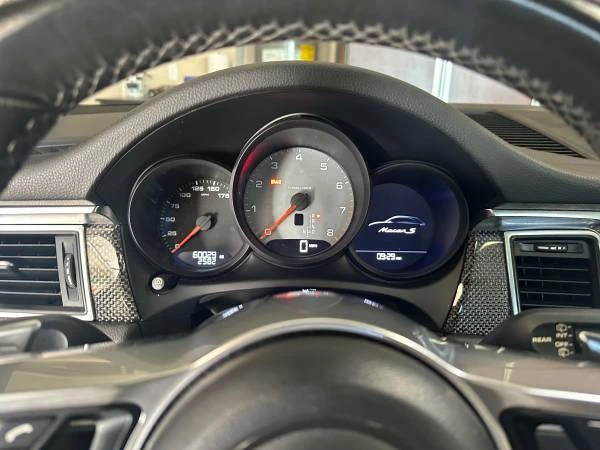 2016 Porsche Macan S - Image 11 of 21