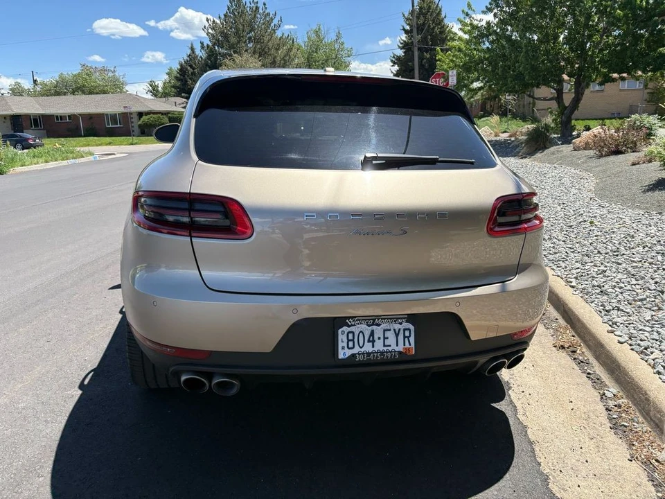 2016 Porsche Macan S - Image 18 of 31