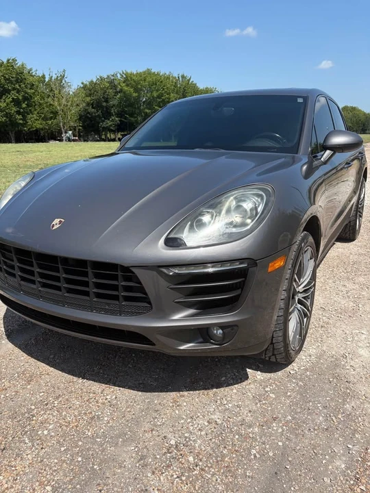 2016 Porsche Macan - Image 2 of 5