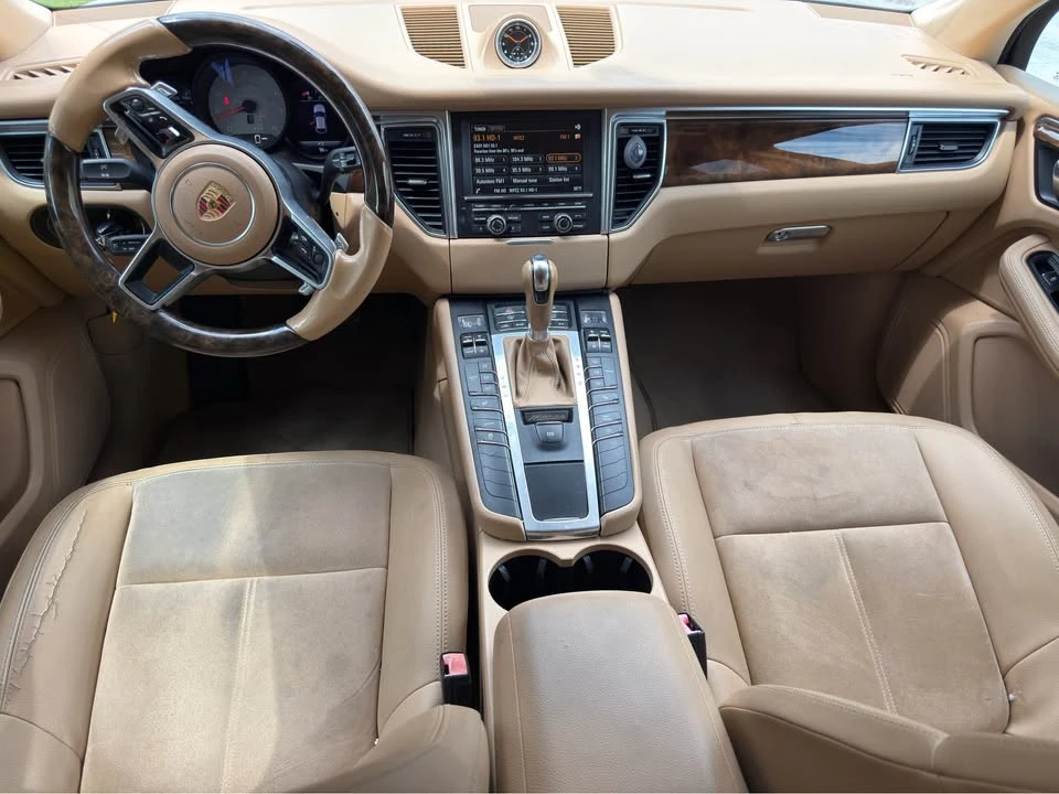 2016 Porsche Macan - Image 7 of 7