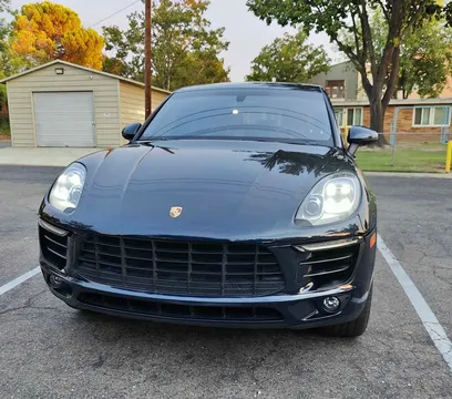 2016 Porsche Macan Sport Utility 4D