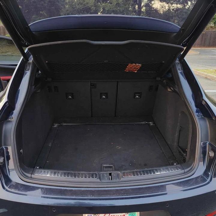 2016 Porsche Macan - Image 9 of 10