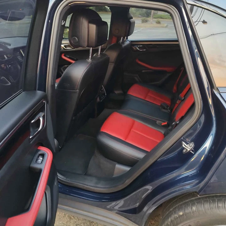 2016 Porsche Macan - Image 8 of 10