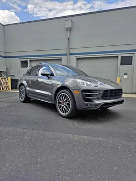 2016 Porsche Macan Turbo