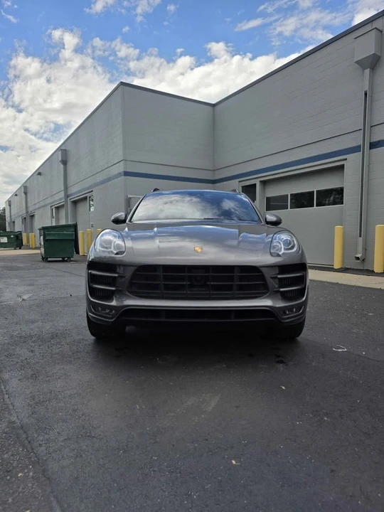 2016 Porsche Macan Turbo - Image 2 of 20