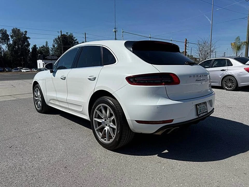 2016 Porsche Macan Turbo - Image 5 of 19