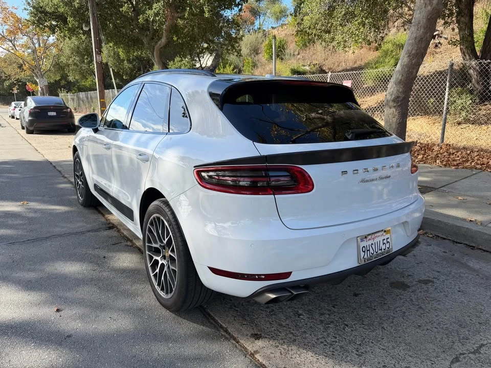 2016 Porsche Macan Turbo - Image 8 of 15