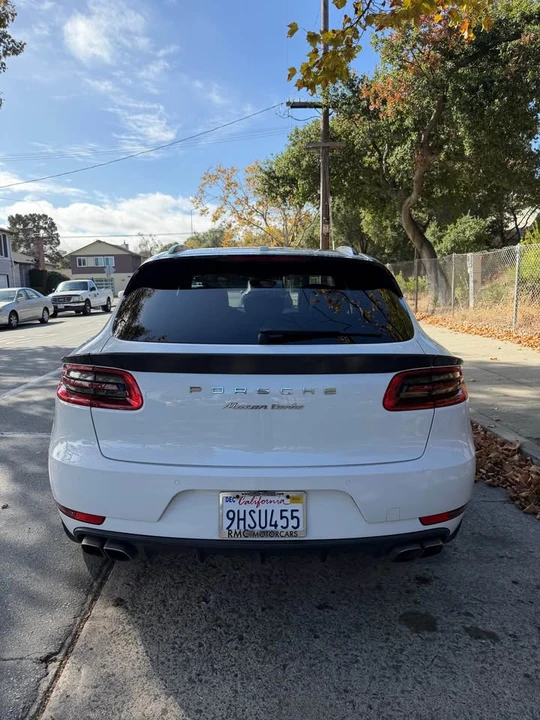 2016 Porsche Macan Turbo - Image 7 of 15