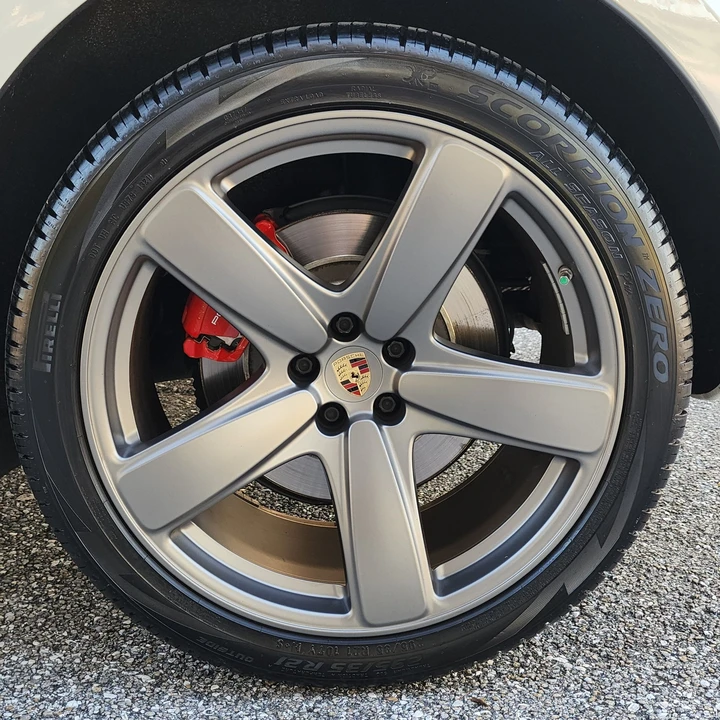2016 Porsche Macan Turbo - Image 30 of 31