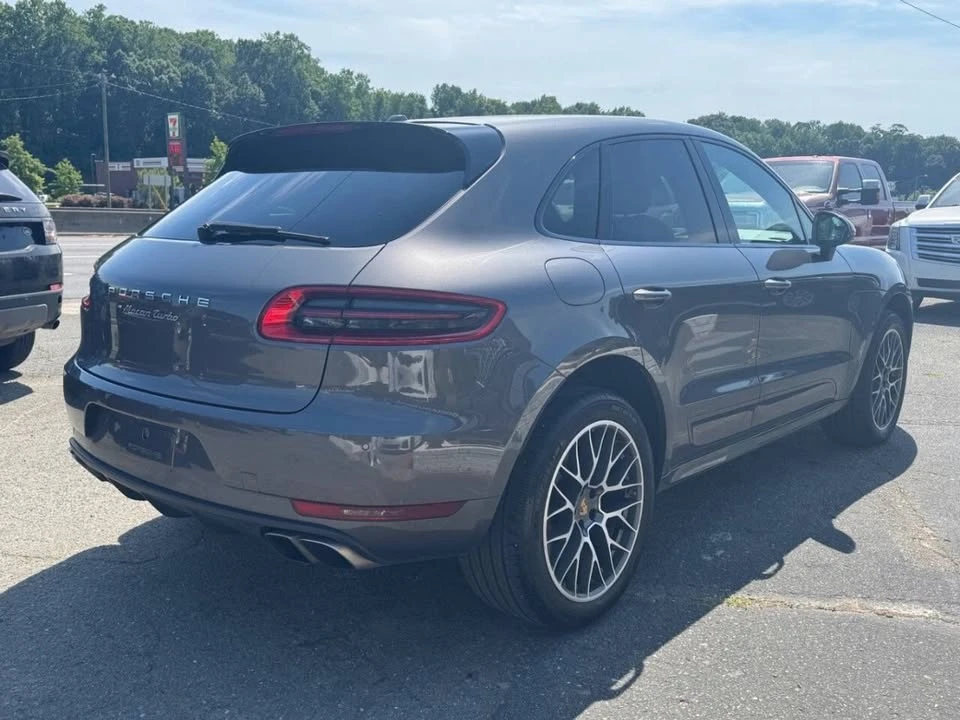 2016 Porsche Macan Turbo - Image 4 of 19