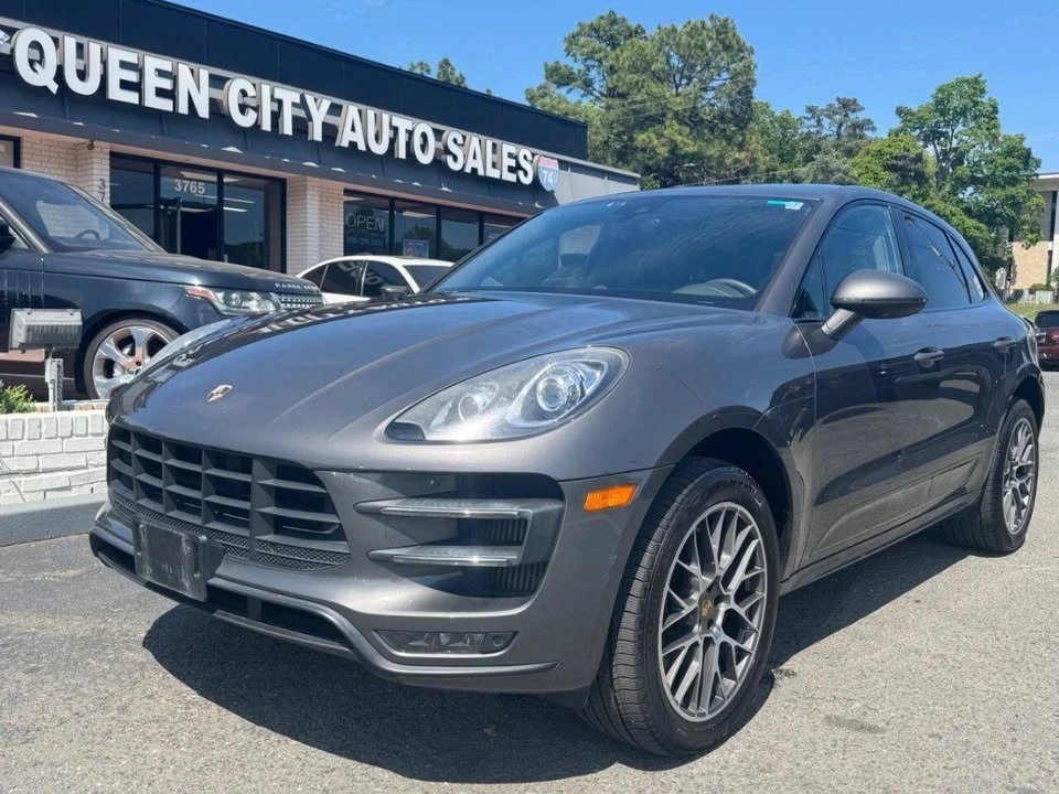 2016 Porsche Macan Turbo - Image 2 of 19