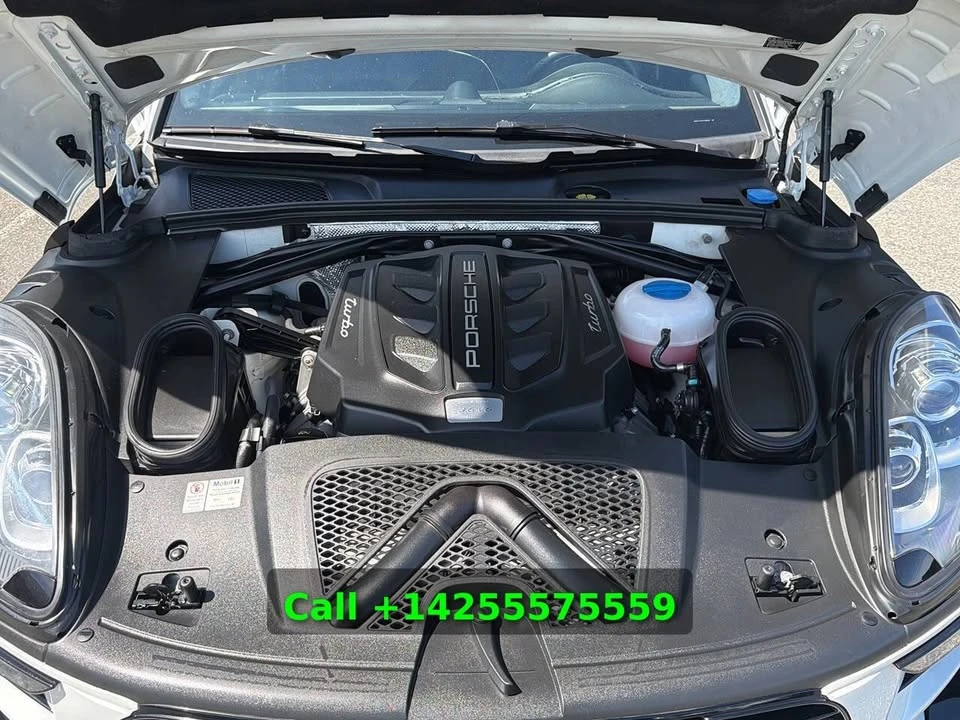 2016 Porsche Macan Turbo - Image 3 of 20
