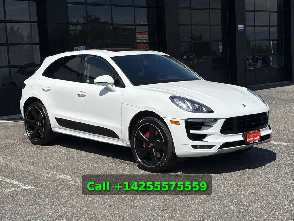 2016 Porsche Macan Turbo - Image 14 of 20