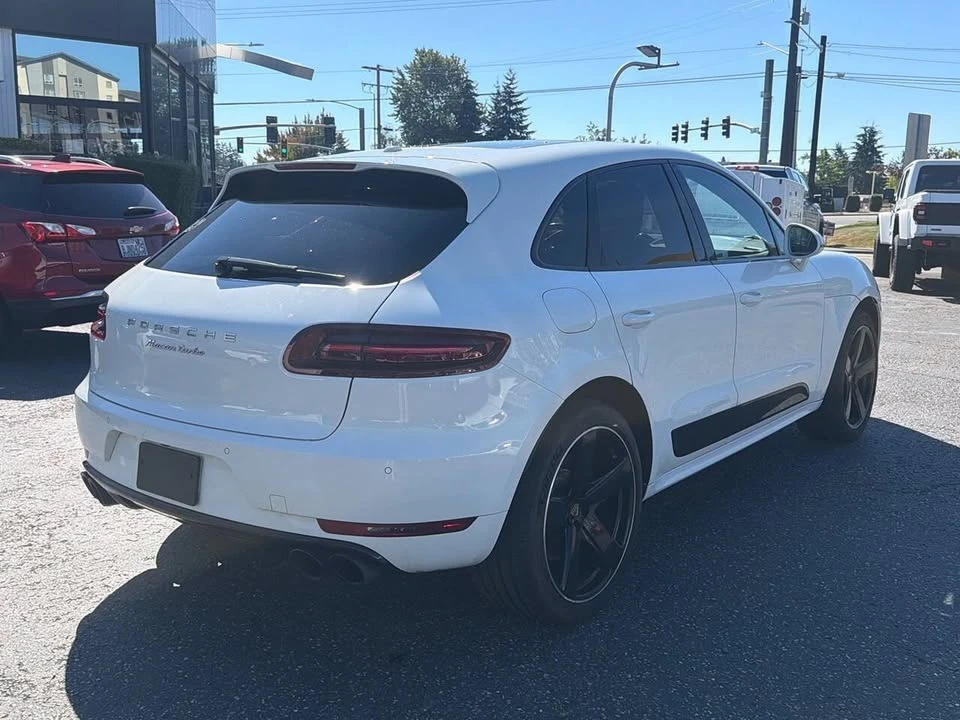 2016 Porsche Macan Turbo - Image 5 of 8