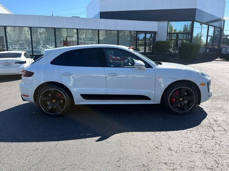 2016 Porsche Macan Turbo - Image 6 of 8