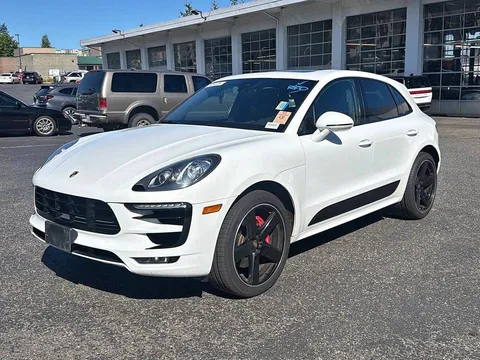 2016 Porsche Macan Turbo AWD 4dr SUV