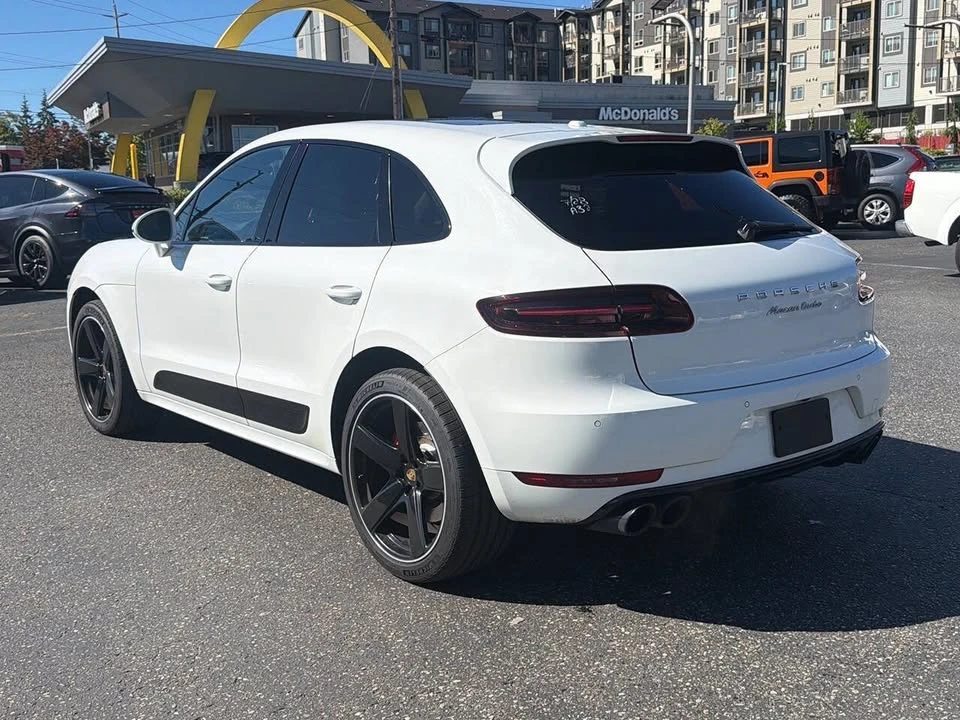 2016 Porsche Macan Turbo - Image 3 of 8
