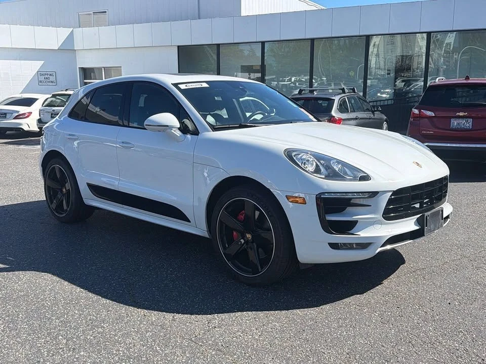 2016 Porsche Macan Turbo - Image 7 of 8