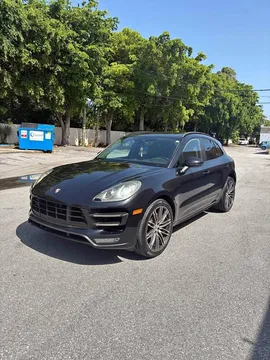 2016 Porsche Macan Turbo