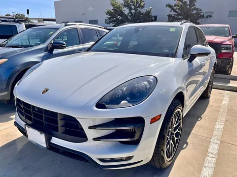 2016 Porsche Macan Turbo