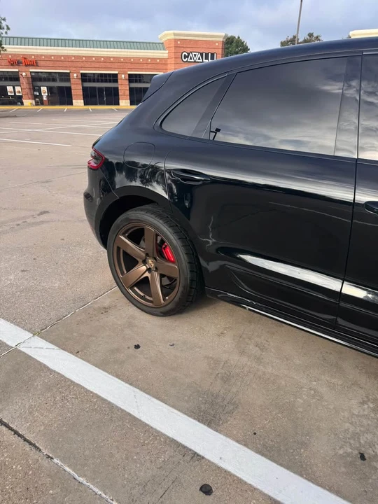 2016 Porsche Macan Turbo - Image 4 of 6