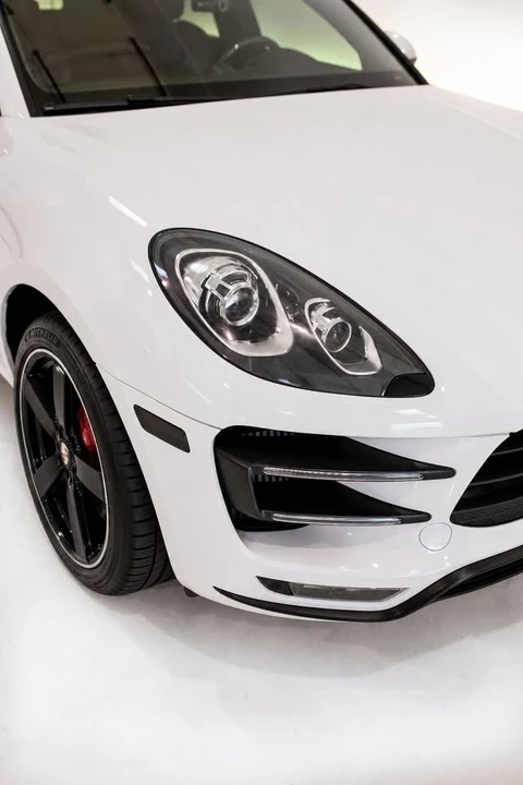 2016 Porsche Macan Turbo - Image 4 of 10