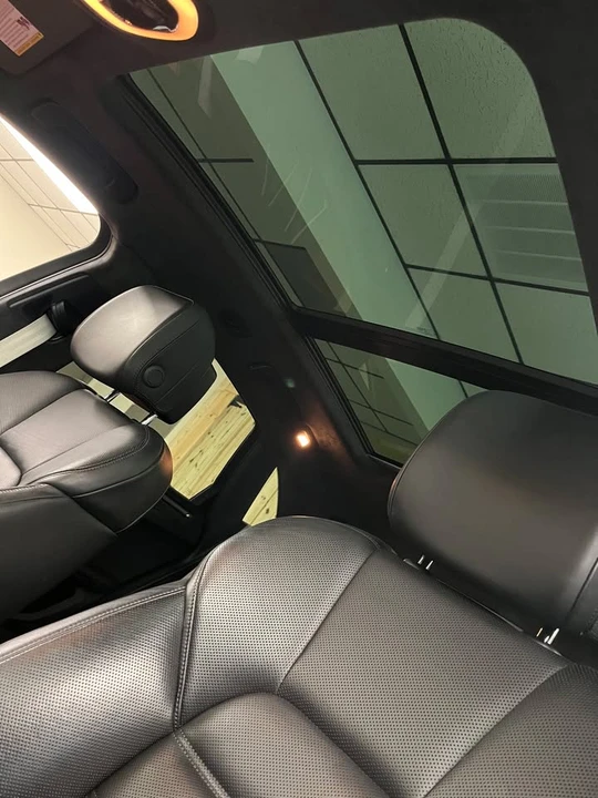 2016 Porsche Macan Turbo - Image 8 of 11