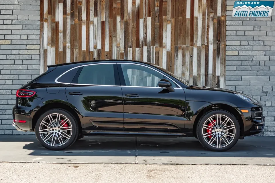 2016 Porsche Macan Turbo - Image 7 of 18