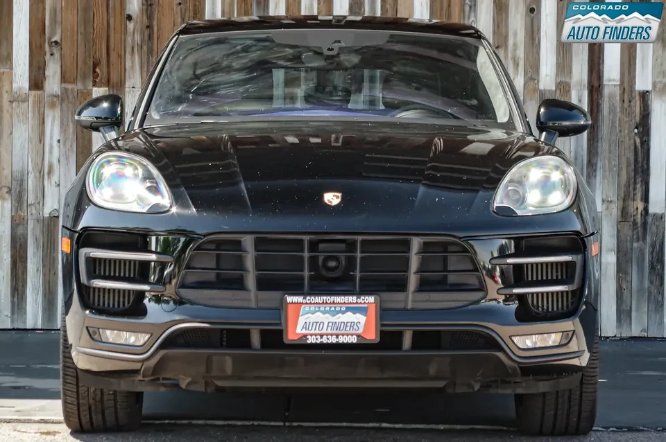 2016 Porsche Macan Turbo - Image 4 of 18