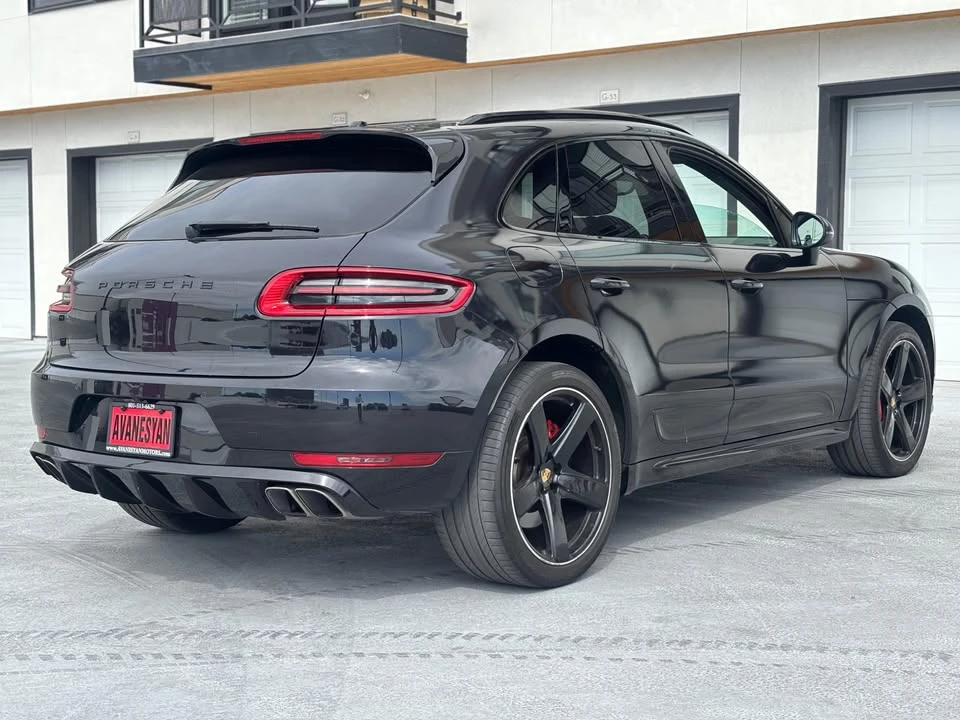 2016 Porsche Macan Turbo - Image 7 of 12