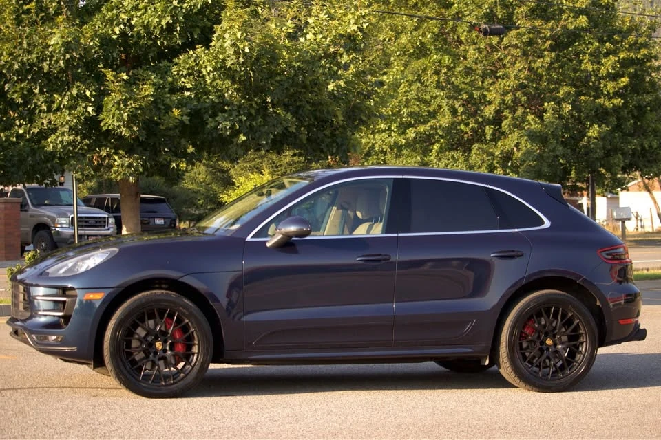 2016 Porsche Macan Turbo - Image 2 of 20