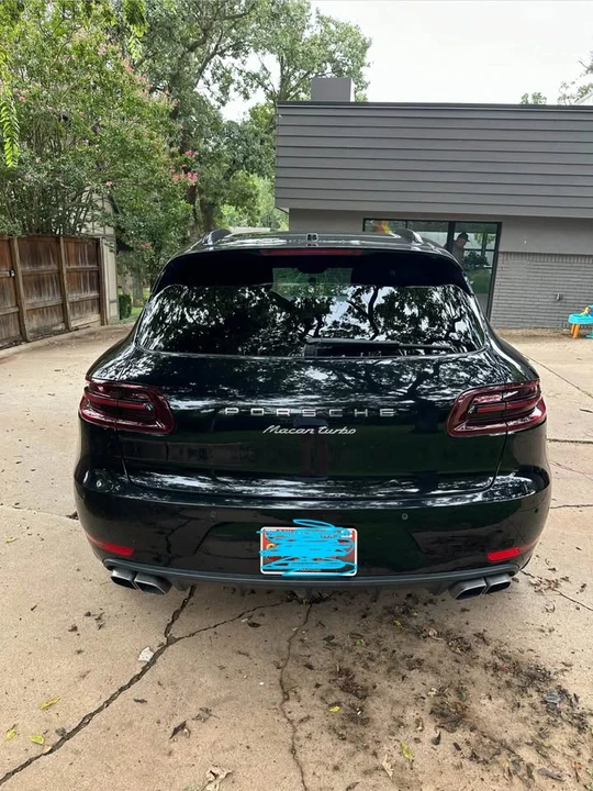 2016 Porsche Macan Turbo - Image 13 of 18