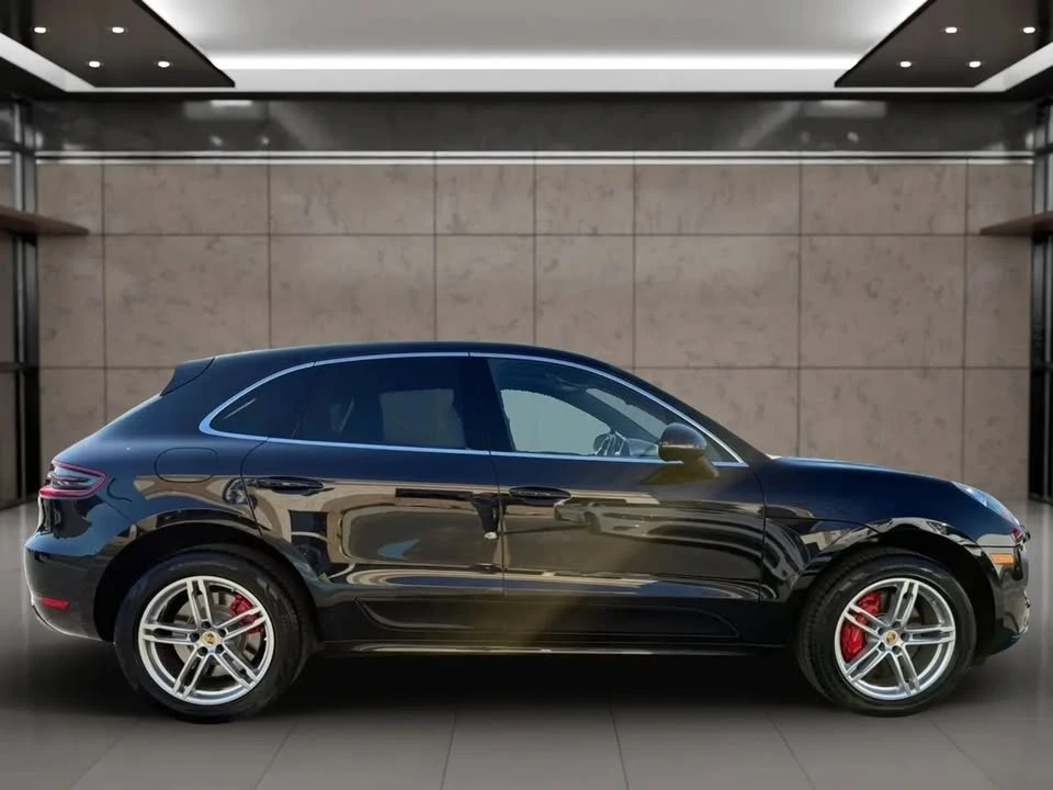 2016 Porsche Macan Turbo - Image 6 of 17