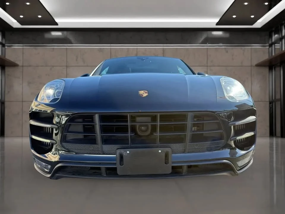 2016 Porsche Macan Turbo - Image 8 of 17