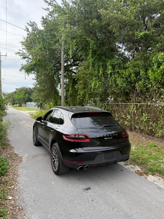 2016 Porsche Macan Turbo - Image 5 of 9