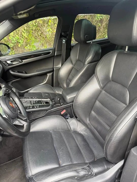 2016 Porsche Macan Turbo - Image 8 of 9