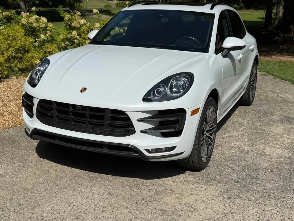 2016 Porsche Macan Turbo - Image 7 of 17