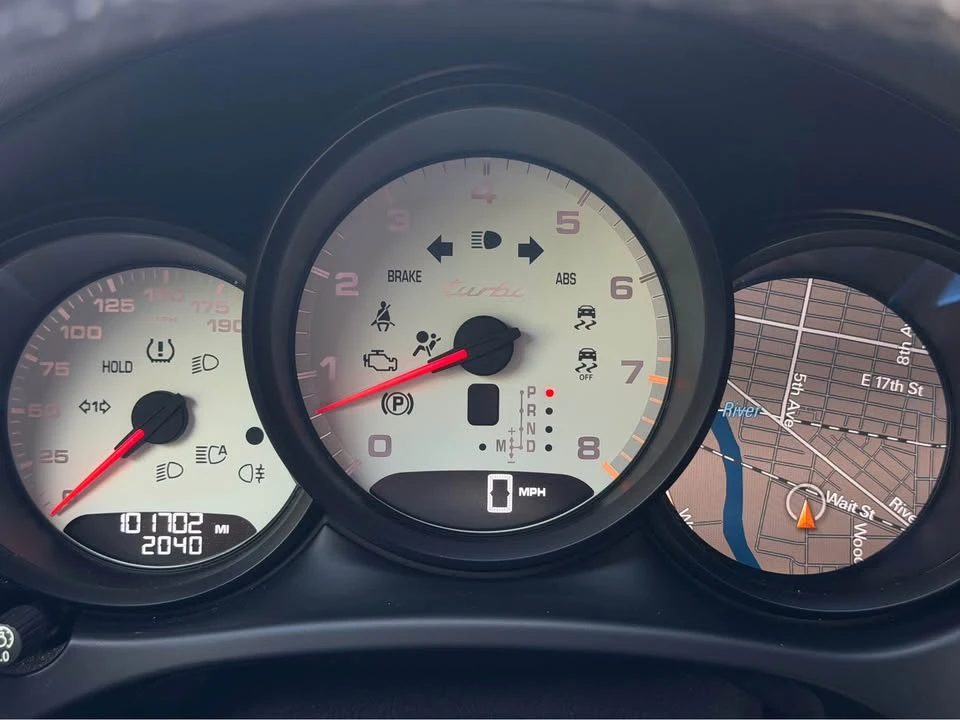 2016 Porsche Macan Turbo - Image 20 of 20